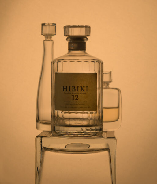 Hibiki-whiskey-bottle-product-low-light-shot